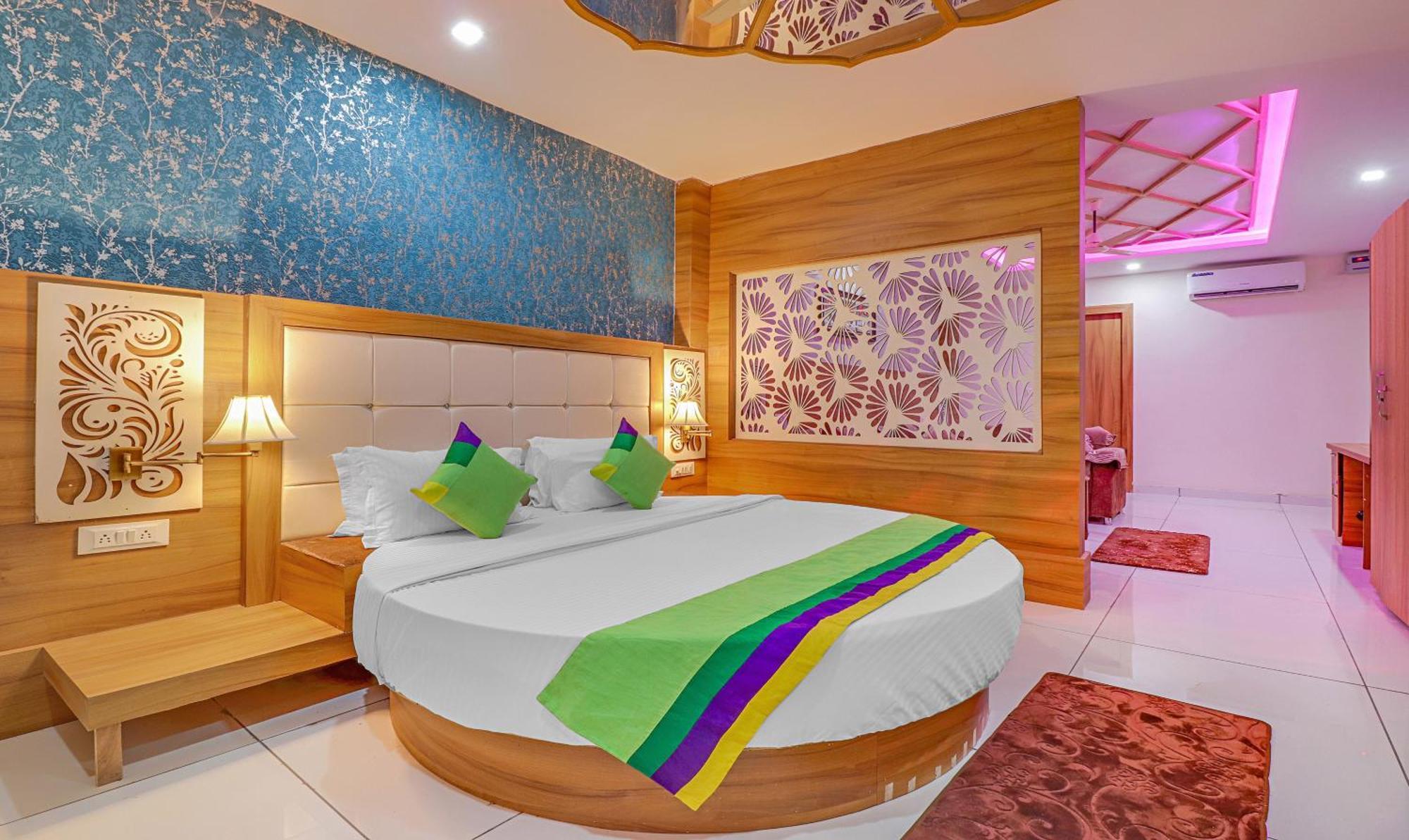 Hotel Treebo Tropical Roots, Bhupatwala Haridwār Exterior foto